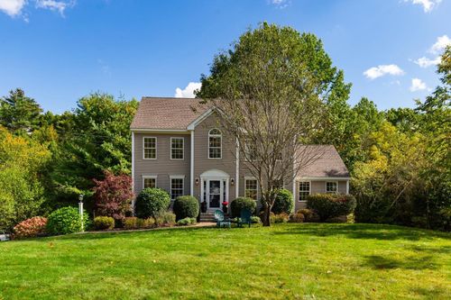 13 Hilton Dr, Newmarket, NH, 03857 | Card Image