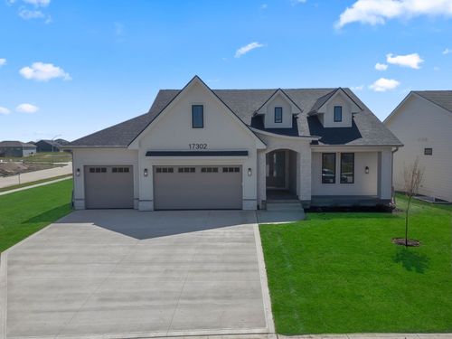 17302 Northview Dr, Urbandale, IA, 50263-1710 | Card Image