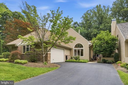 1608 Woodstock Ln, RESTON, VA, 20194-1623 | Card Image