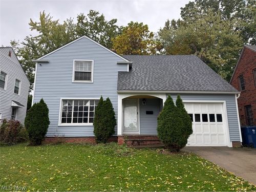 879 Medford Rd, Cleveland Heights, OH, 44121-1311 | Card Image