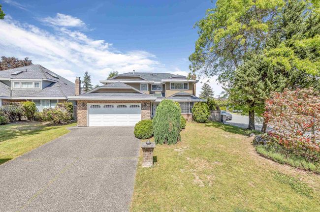 16567 N Glenwood Crescent, House other with 4 bedrooms, 2 bathrooms and 6 parking in Surrey BC | Image 1