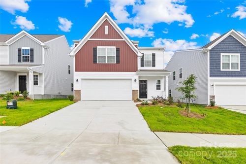 10159 Chatham Run Ln, Charlotte, NC, 28262-3074 | Card Image