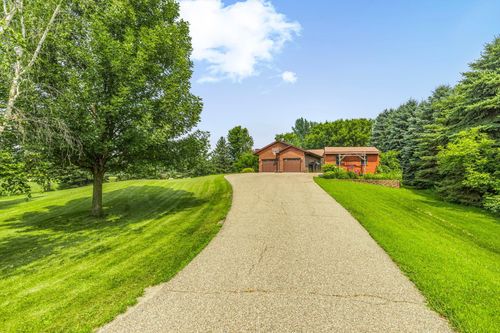 37116 Sarah Ln, Avon, MN, 56310-8749 | Card Image