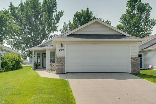 2917 35th St S, Moorhead, MN, 56560-5443 | Card Image