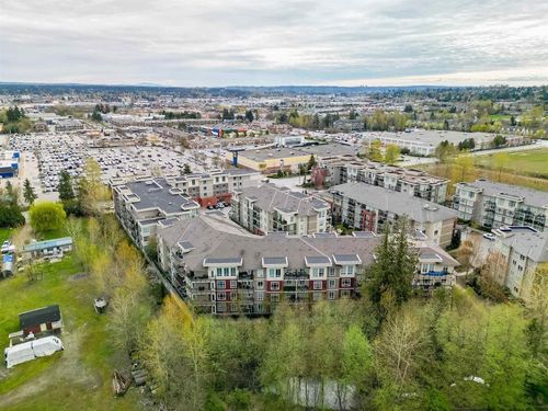 d212-20211 66 Ave, Langley, BC, V2Y0L4 | Card Image