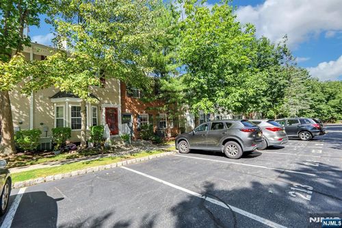 2206 Lancaster Ct, Mahwah, NJ, 07430-3826 | Card Image