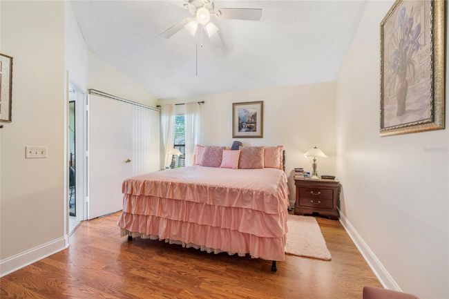 98 Lakepointe Cir, Townhouse with 3 bedrooms, 2 bathrooms and null parking in KISSIMMEE FL | Image 14