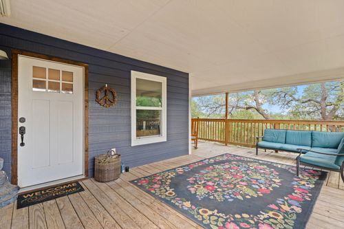 10006 Janet Loop, Dripping Springs, TX, 78620-2615 | Card Image