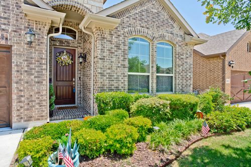 124 Gill Point Ln, Aledo, TX, 76008-1425 | Card Image