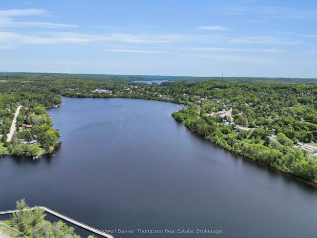 254 Lakeshore Rd, House other with 3 bedrooms, 2 bathrooms and 4 parking in Huntsville ON | Image 40