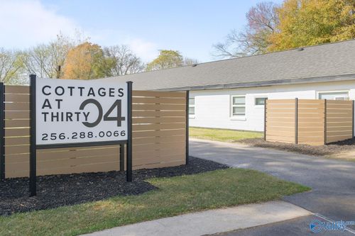 3004 Clopton St Sw, Huntsville, AL, 35805-4597 | Card Image