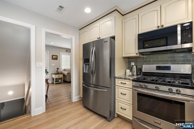 1026 Gillis Pl, House other with 3 bedrooms, 2 bathrooms and null parking in Secaucus NJ | Image 18