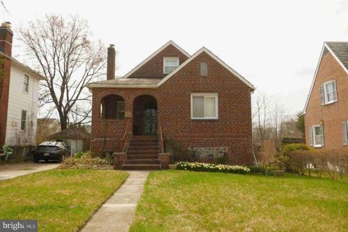 2323 Ivy Ave, BALTIMORE, MD, 21214-2433 | Card Image