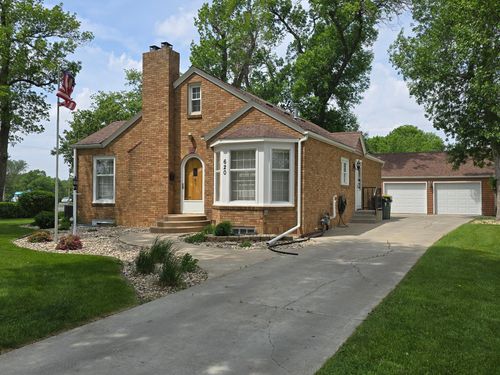 620 5th Ave Se, Pipestone, MN, 56164-1849 | Card Image