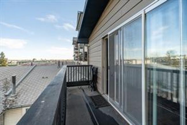 3 - 52 38a Ave Sw, Home with 2 bedrooms, 1 bathrooms and 1 parking in Calgary AB | Image 28