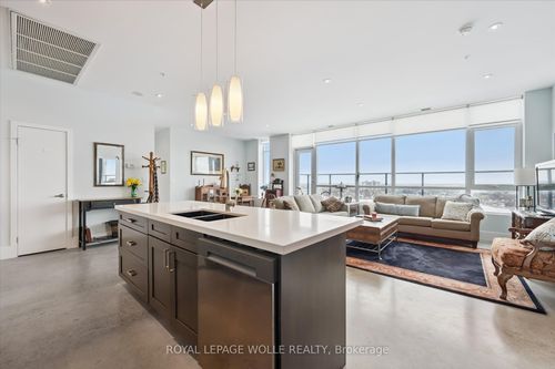 1904-1 Victoria Street S, Kitchener, ON, N2G0B5 | Card Image