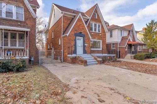 16241 Cherrylawn St, Detroit, MI, 48221-4923 | Card Image