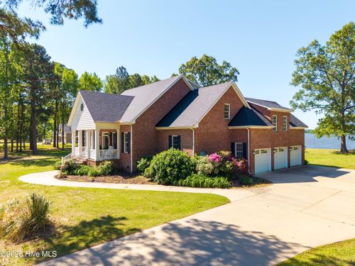 229-229 Grassy Point Rd, Hertford, NC, 27944-7701 | Card Image