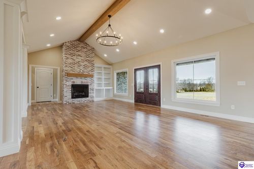 8730 (B) Rineyville Big Springs Rd, Rineyville, KY, 40162-8767 | Card Image