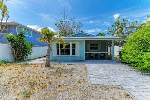 580 Linley St, LONGBOAT KEY, FL, 34228-1024 | Card Image