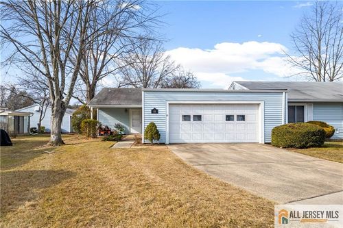 45b-45 Catalpa Plz, Jamesburg, NJ, 08831 | Card Image