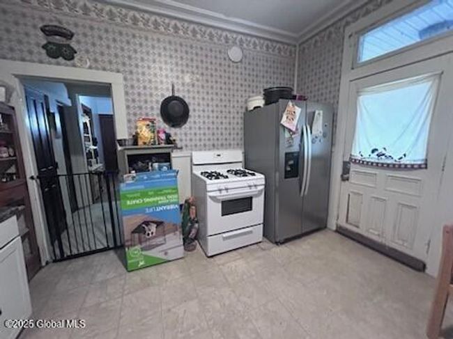 Unit 2 Kitchen | Image 13