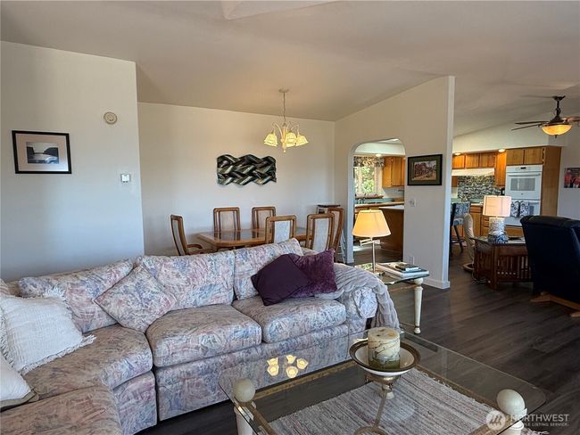 144 State Route 101, House other with 3 bedrooms, 2 bathrooms and 2 parking in Chinook WA | Image 8