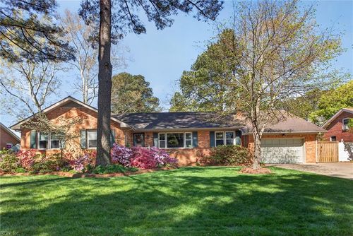 1109 Cresthaven Lane, Virginia Beach, VA, 23464 | Card Image