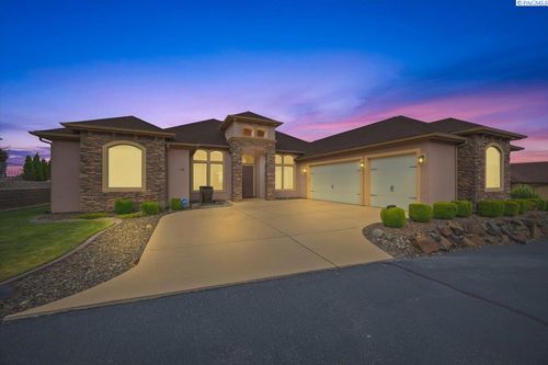 1388 Tuscany Pl, Richland, WA, 99352-7332 | Card Image