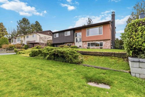 11078 83a Avenue, Delta, BC, V4C2J5 | Card Image