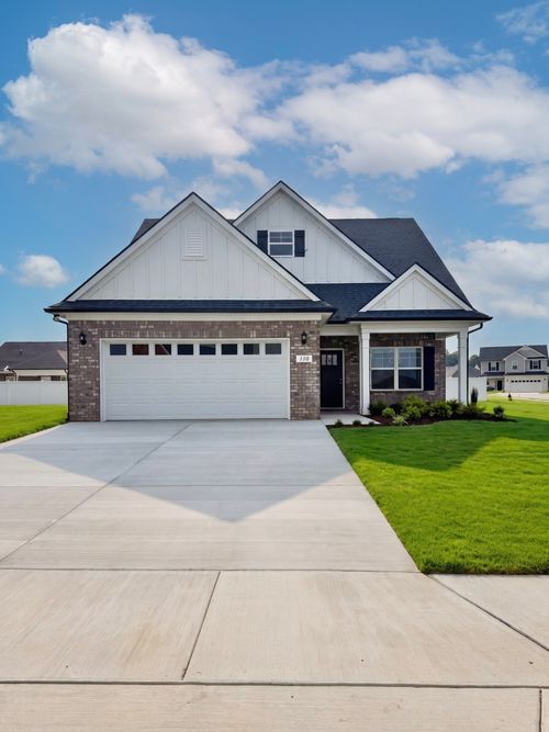 110 Watershed Ct, Ashland City, TN, 37015-2151 | Card Image