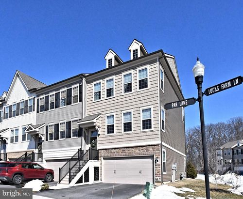33 Par Ln, DOWNINGTOWN, PA, 19335-5016 | Card Image