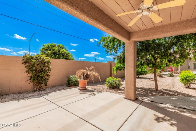 NICE SEMI PRIVATE BACK PATIO | Image 8