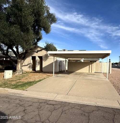 7013 S 41st Way, Phoenix, AZ, 85042-6386 | Card Image