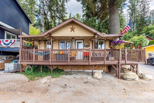 22807 E Park Beach Rd, Newman Lake, WA, 99025-9461 | Card Image