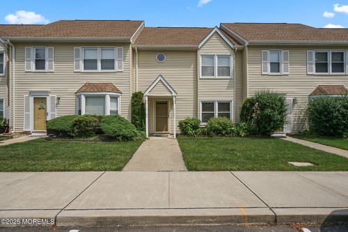 7 Colonial Ct, Jackson, NJ, 08527-2261 | Card Image