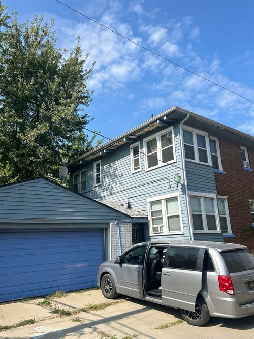 2203 Fullerton St, Detroit, MI, 48238-3569 | Card Image