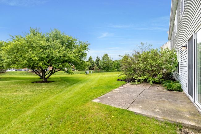 1A - 675 Fieldcrest Dr, Condo with 3 bedrooms, 3 bathrooms and 2 parking in South Elgin IL | Image 23