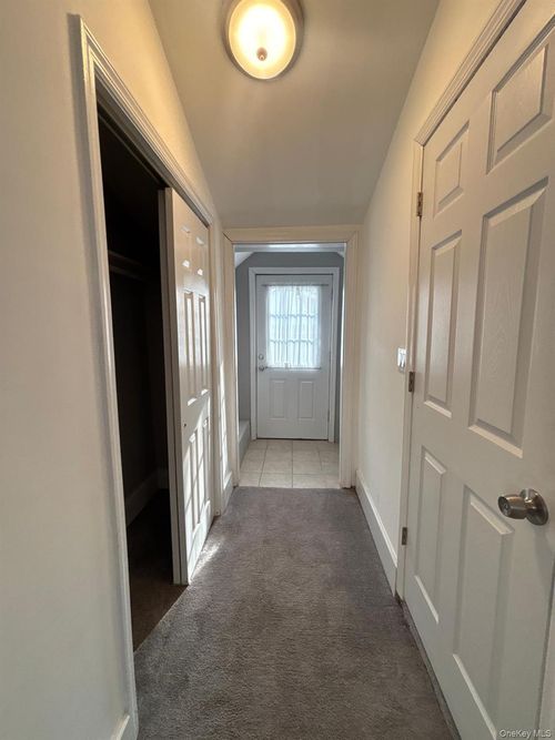 36 Edwin Ct, East Rockaway, NY, 11518-2306 | Card Image