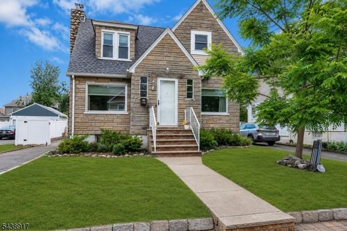 158 Roessler St, Boonton Twp, NJ, 07005-2233 | Card Image