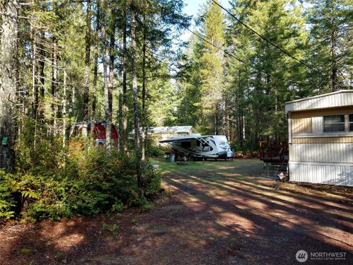 221 Ne Madrona Ave, Tahuya, WA, 98588-9651 | Card Image