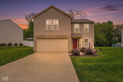 181 Creekside Dr, Danville, IN, 46122-9049 | Card Image
