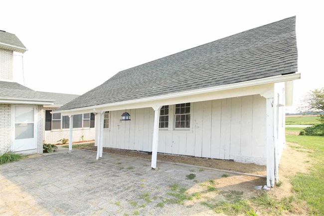 4204 Frank Scott Pkwy W, House other with 3 bedrooms, 2 bathrooms and 2 parking in Belleville IL | Image 38