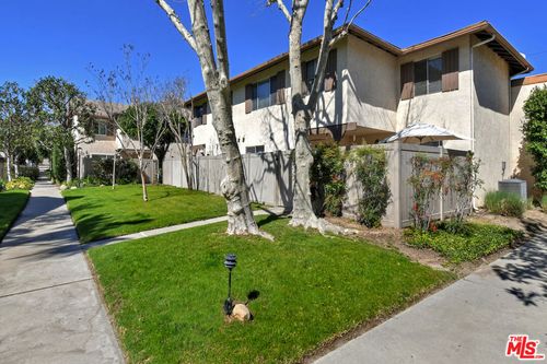 3-10341 Canoga Ave, Chatsworth, CA, 91311 | Card Image