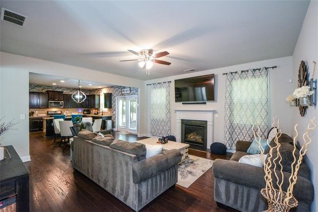325 Paces Dr, House other with 5 bedrooms, 3 bathrooms and 2 parking in Lithia Springs GA | Image 23