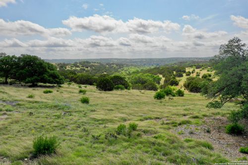 LT 65 S Walcott Ridge, Kerrville, TX, 78028 | Card Image