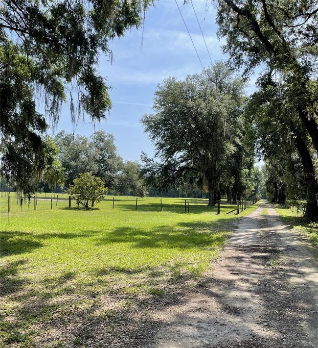 2748 Cr 543, House other with 2 bedrooms, 1 bathrooms and null parking in Sumterville FL | Image 23