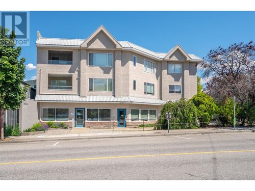 303-208 Ellis St, Penticton, BC, V2A4L6 | Card Image