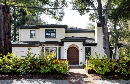 17 Almendral Ave, Atherton, CA, 94027-4001 | Card Image