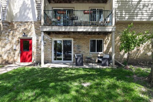 unit-6-4332 Melody Lane, Madison, WI, 53704 | Card Image